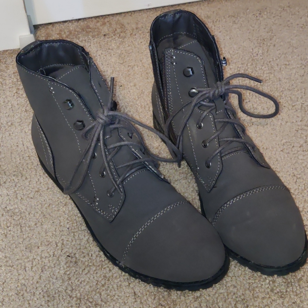 Madden Girl side zip booties